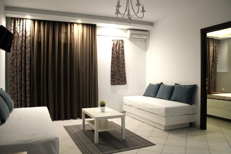 Фото Zeus Hotel 2*